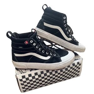 Men’s MTE Vans